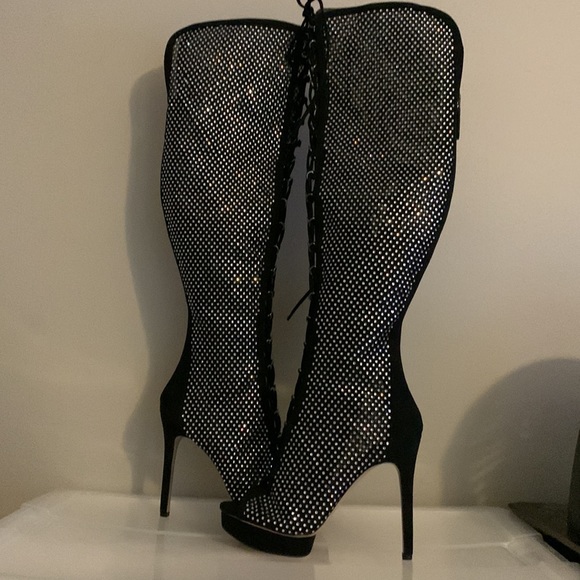 Jennifer Lopez MADIA Rhinestone Over The Knee Platform Boots - Picture 8 of 13